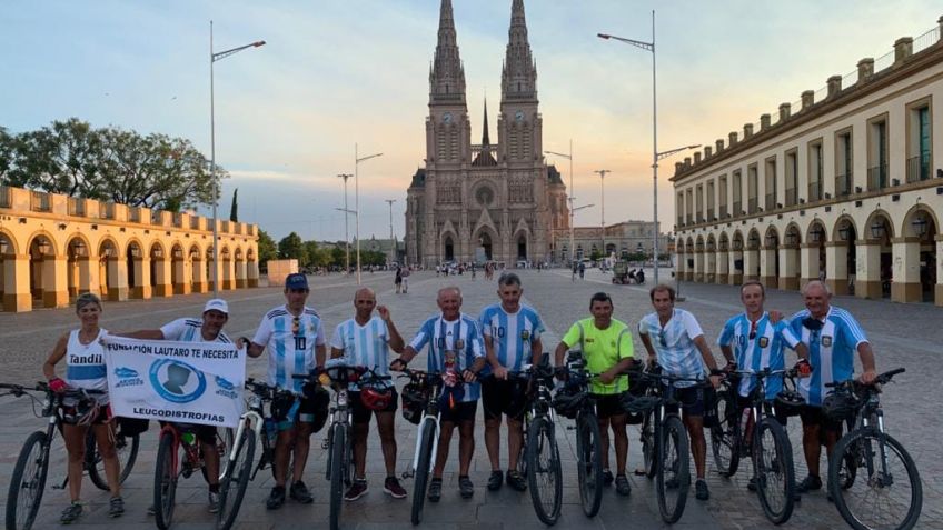 Ciclistas tandilenses llegaron a Luján y vuelven a nuestra ciudad