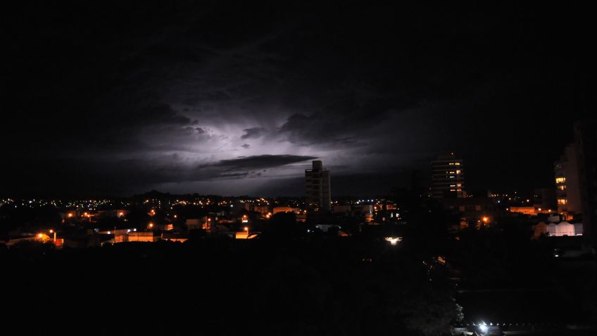 Viernes con vientos y tormentas