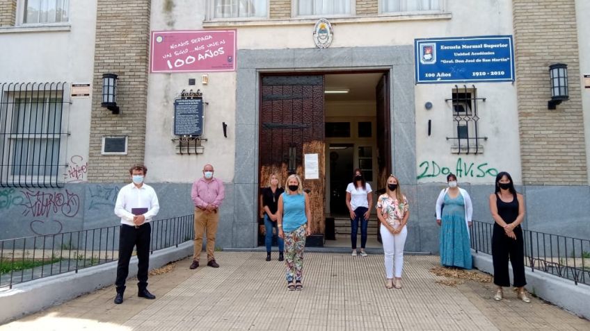 Autoridades sanitarias recorrieron escuelas donde se vacunará contra el Covid-19