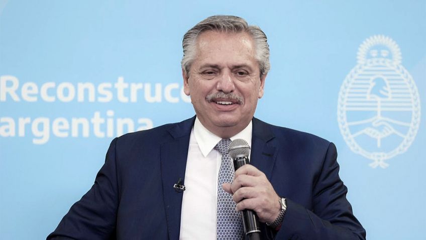 El Presidente dijo que el regreso a clases es "prioritario" y que se iniciarán en marzo