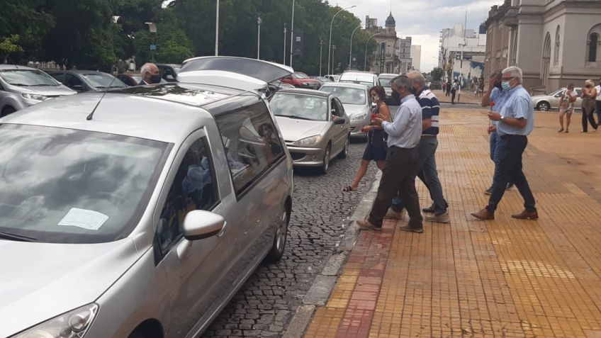 Emotiva despedida a Miguel Rouaux