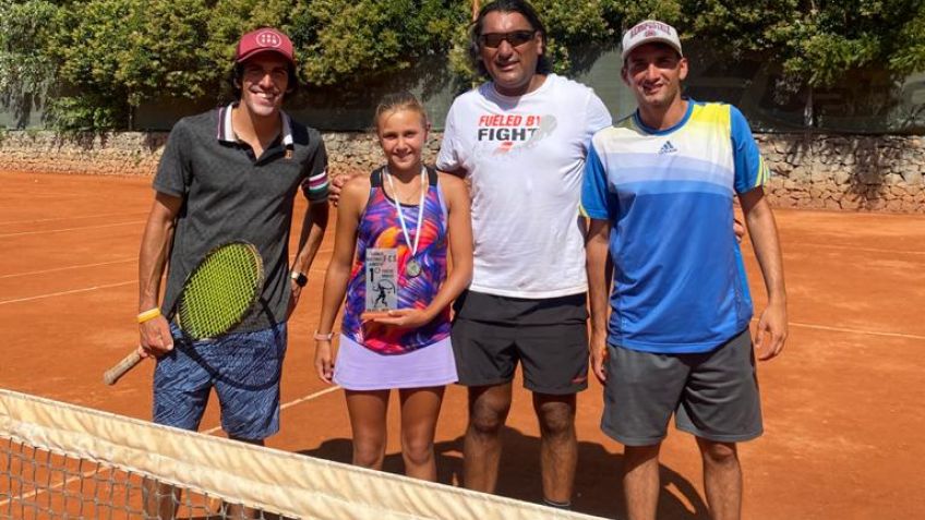Abierto Dolores: Sol Larraya Guidi fue campeona en Single y Dobles