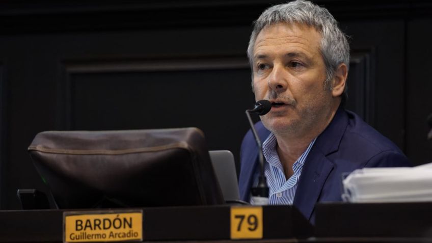 Preocupación y rechazo por la inscripción al plan de vacunación contra el Covid en locales partidarios