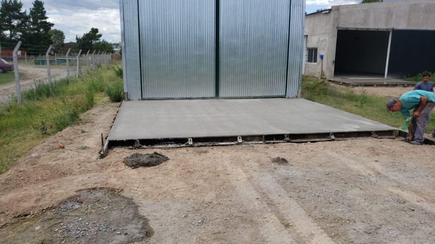 El intendente espera "poner en marcha en poco tiempo" la zona aduanera en el PIT 