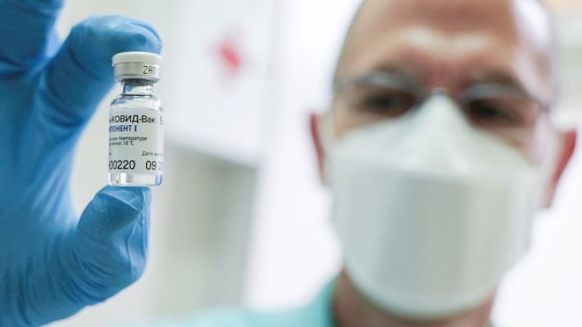 Rusia anunció que su vacuna Sputnik V es eficaz contra la cepa británica del coronavirus