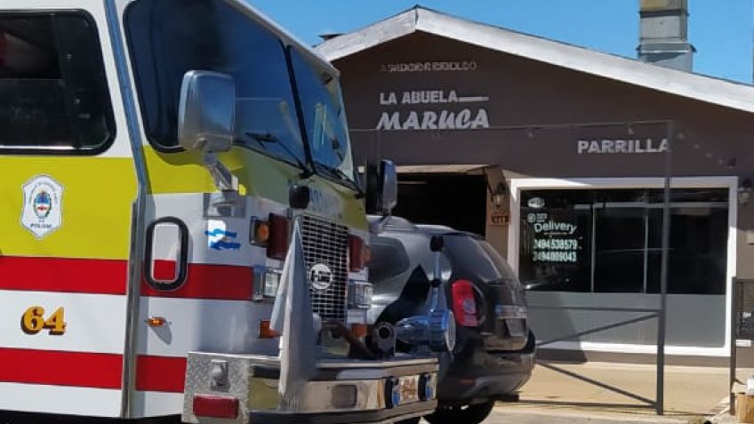Principio de incendio en una parrilla