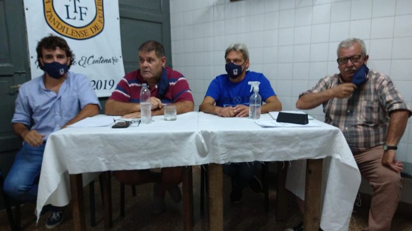 Futbol: regresan primera, quinta y sexta división
