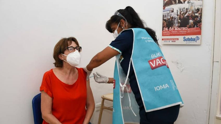 A buen ritmo se continúan vacunando y esperan la llegada de más dosis