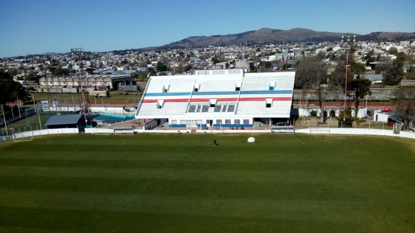 Ferro convoca a sus futbolistas