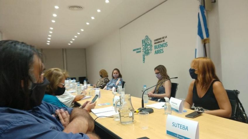 Docentes bonaerenses evalúan la propuesta de aumento salarial del Gobierno