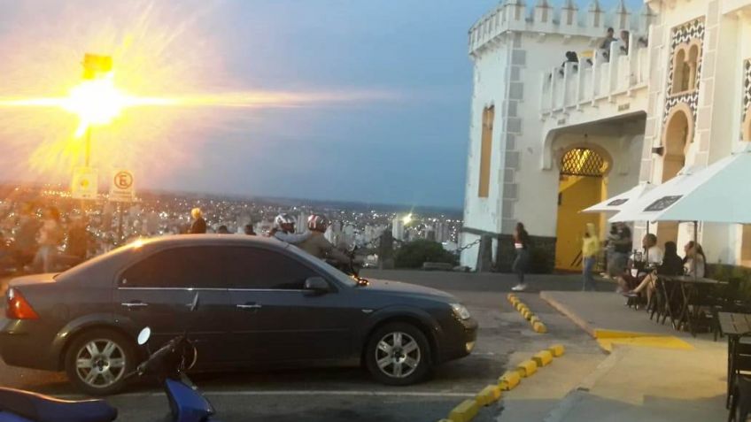 Locales y turistas aprovecharon el buen clima para pasear