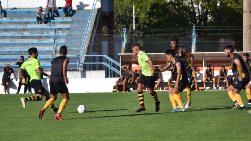 Santamarina mostró muy poco en el amistoso frente a Olimpo
