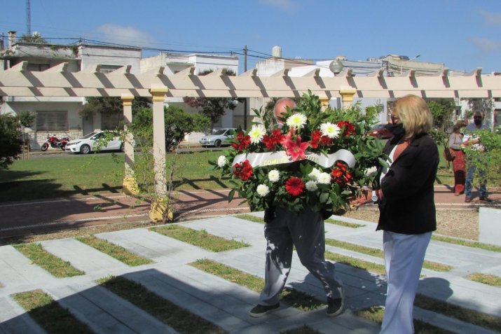Los radicales llamaron a "tener memoria para que no vuelva a suceder"