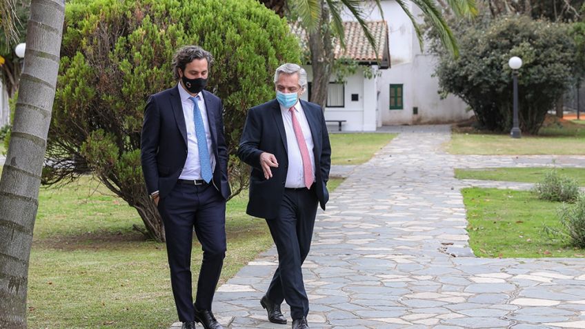 Fernández, Cafiero y Vizzotti analizan posibles "nuevas medidas" ante el aumento de casos