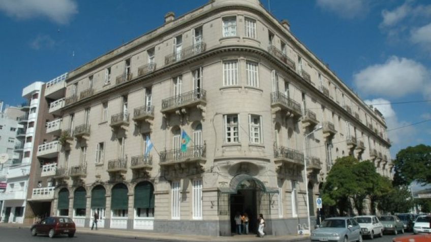 Tras el pedido de Auza, suspenden la Asamblea Universitaria 