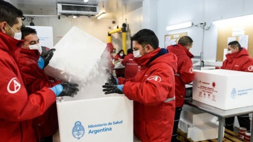 Comenzó la distribución en todo el país de casi 800 mil vacunas de Astrazeneca