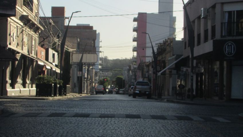 Los expertos coincidieron en que la Provincia "debe hacer un esfuerzo" para bajar los contagios