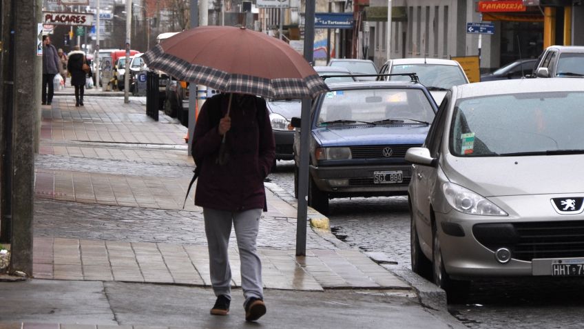 Sábado con lluvias y vientos con ráfagas