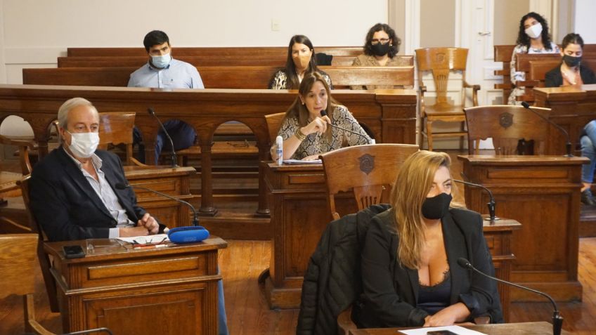 El bloque oficialista dijo que "en pandemia, todos somos perdedores"