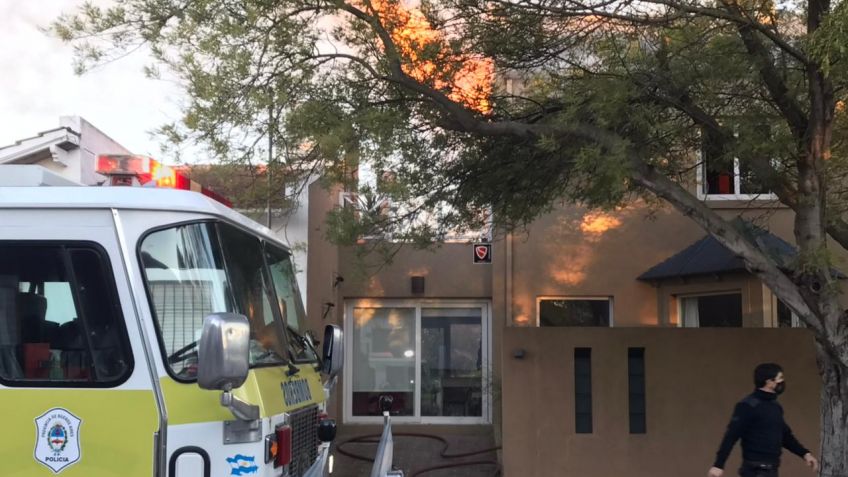 Un incendio afectó a una vivienda en Roser al 1400