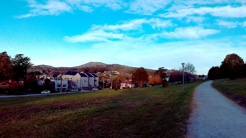 Domingo: mínima de 1º bajo cero y cielo algo nublado