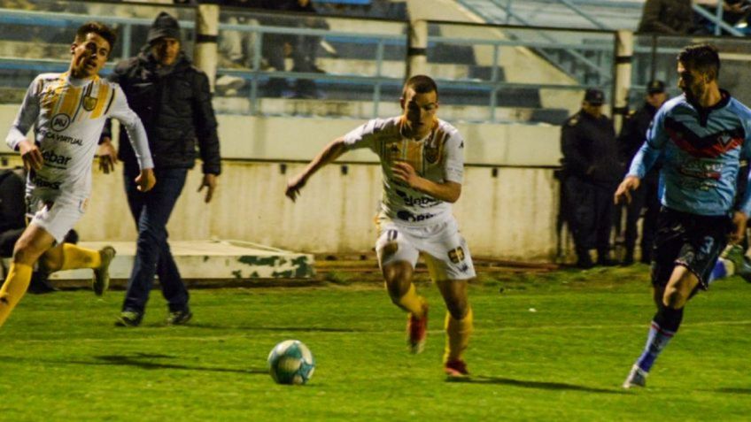 Santamarina emitió un comunicado dando detalles sobre la partida de Depietri y Kabalín