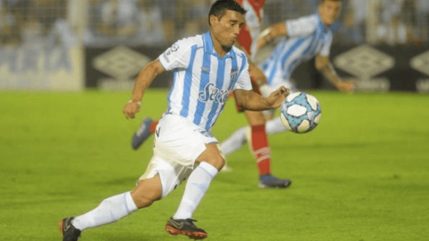 Matías Alustiza vuelve a ponerse la camiseta de Santamarina