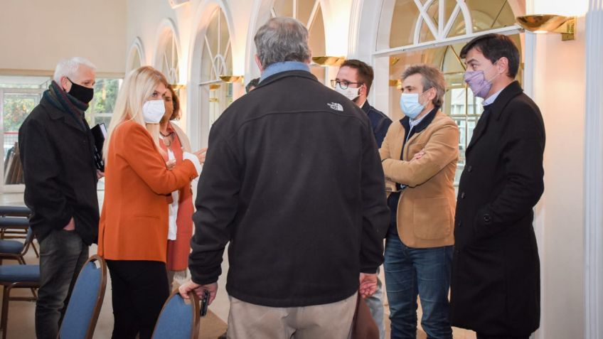 El sector hotelero le planteó sus necesidades a la vicegobernadora Magario