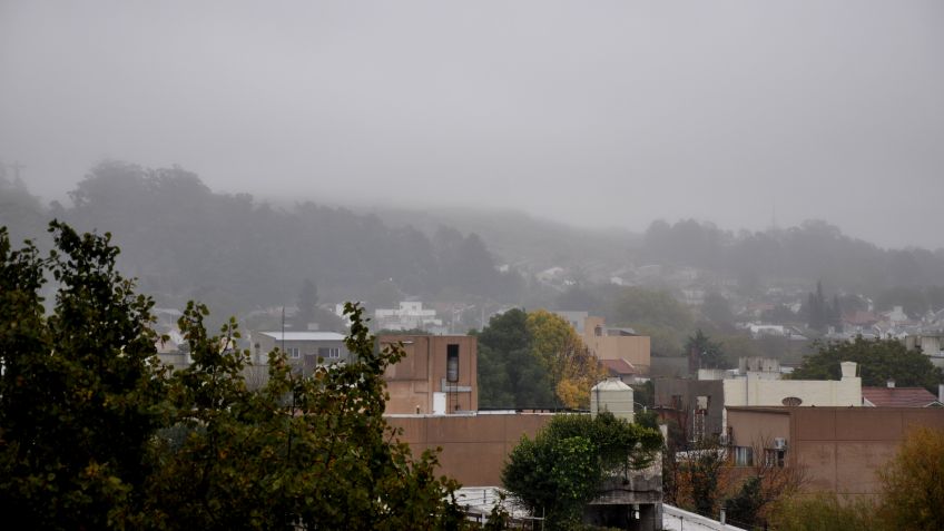 Neblina y mínima de 1º para el martes