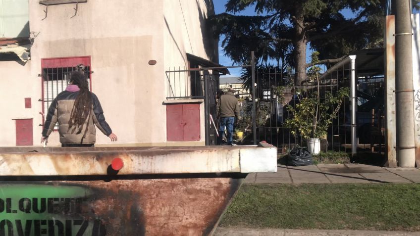 Se les incendiaba el departamento y se tiraron por la ventana: fueron hospitalizados
