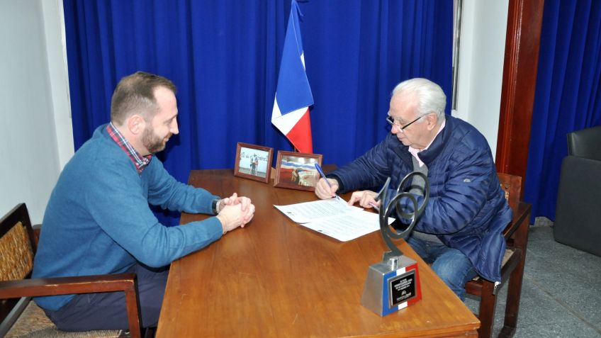 Ferro firmó un importante convenio con el Centro de Diagnóstico DeMartino