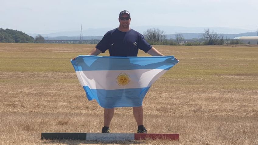 Nuevo récord y título mundial para Salvador Bustos