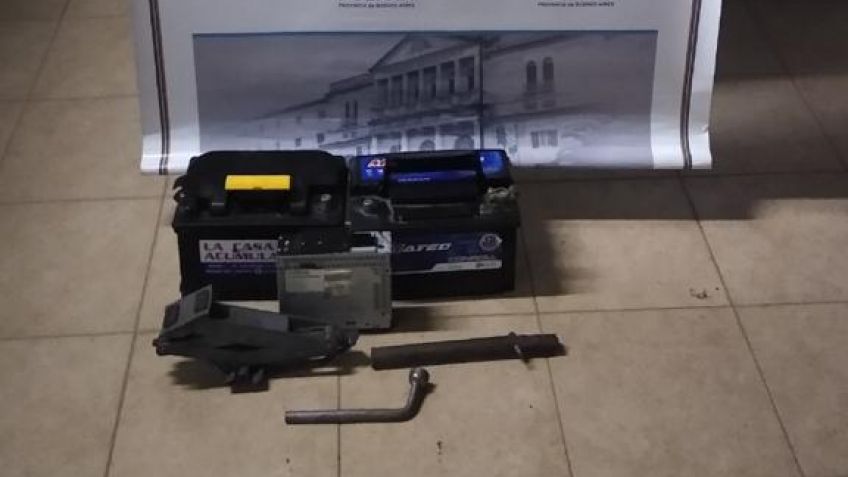 Lo detuvieron luego de romper restricción de acercamiento y robar partes de un auto