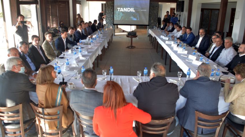 Culminó la visita de los embajadores de Egipto y Kuwait