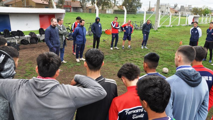 Ferro presentó la dupla técnica Ríos - Díaz