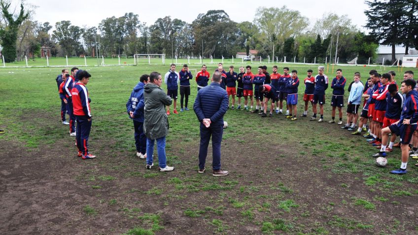 Ferro presentó la dupla técnica Ríos - Díaz
