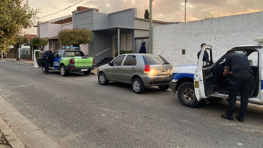 Personal policial logró dar con un automóvil con pedido de secuestro por varios delitos