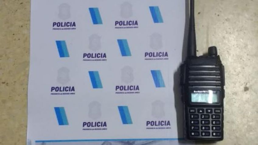 Robo con inhibidores: secuestran elementos del vehículo interceptado