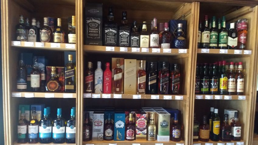 Whiskies y Fernet con descuentos especiales en Vinoteca Black