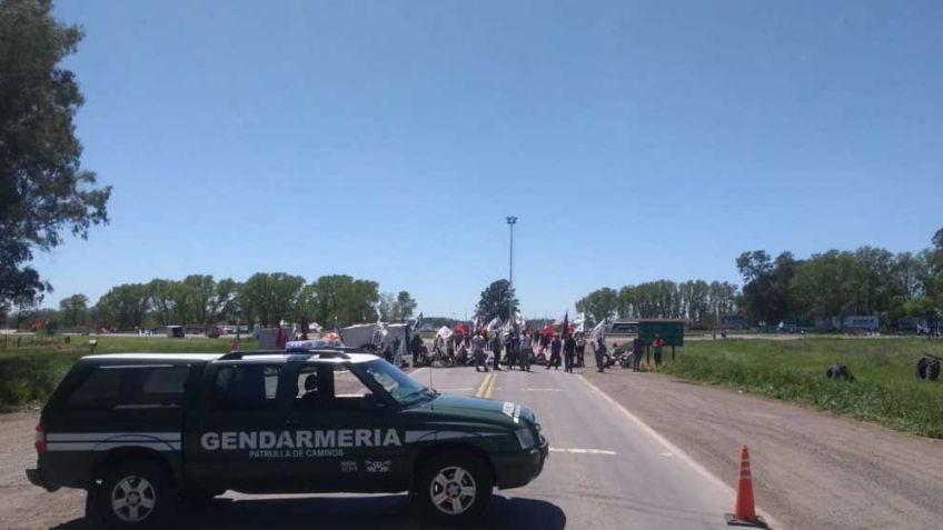 Altamirano y la 1º de octubre cortan la Ruta 226 y 3 