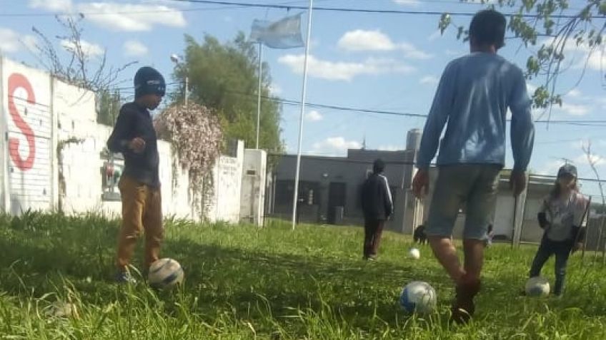 En La Movediza siguen las jornadas de fútbol y literatura