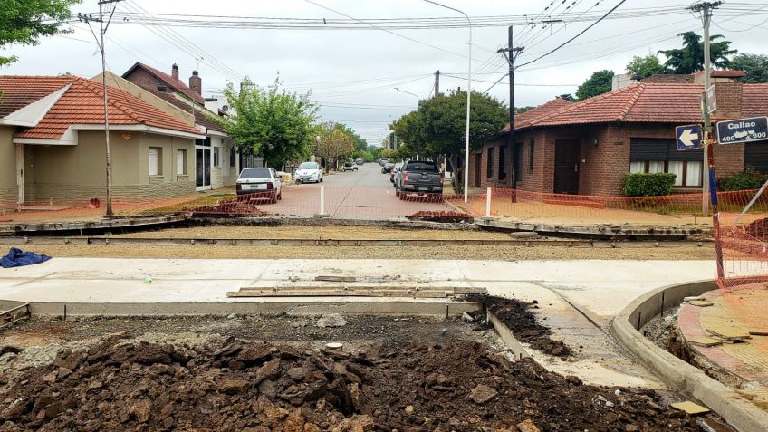 Avanzan las obras de pavimentación y se iniciará la repavimentación de Alvear