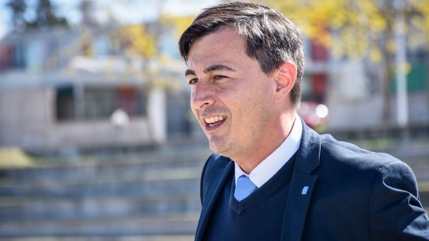 Méndez: "El costo de las piletas pasó de 9,5 a 50 millones de pesos y en el medio desaparecieron 2 millones"