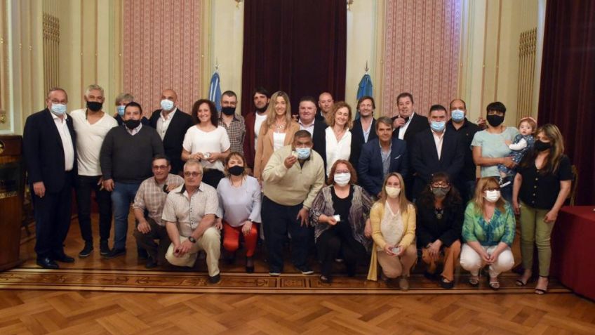 El Municipio reconoció a trabajadores que cumplieron 25 años de servicio