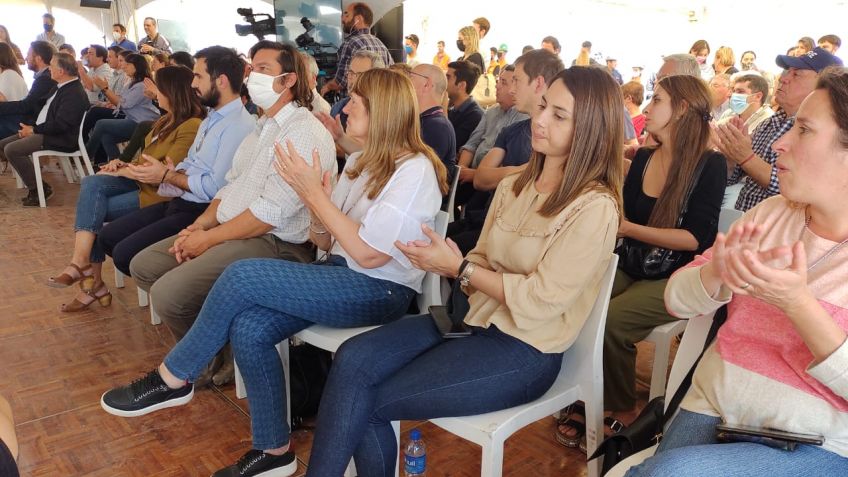 Nélida Sereno participó de una acto en Roque Pérez junto al gobernador Kicillof