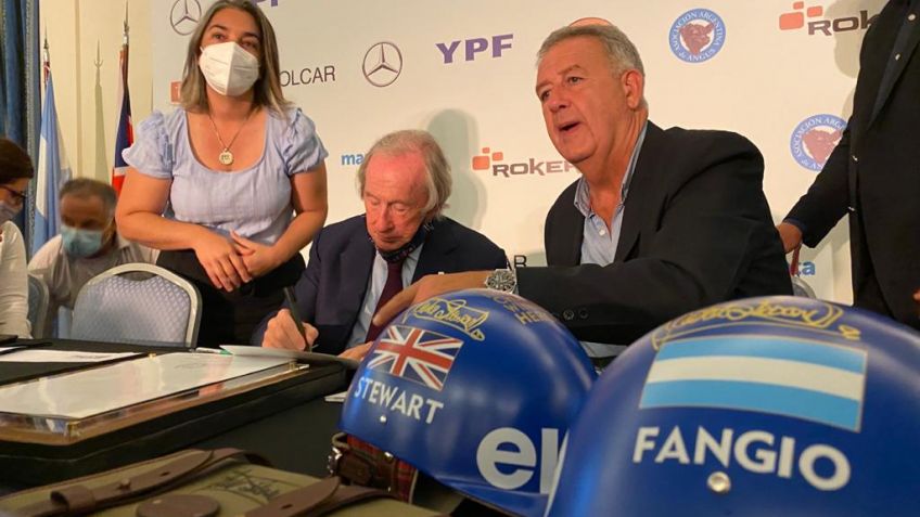 Se realizaron los homenajes a Juan Manuel Fangio y se trasladaron sus restos al Museo