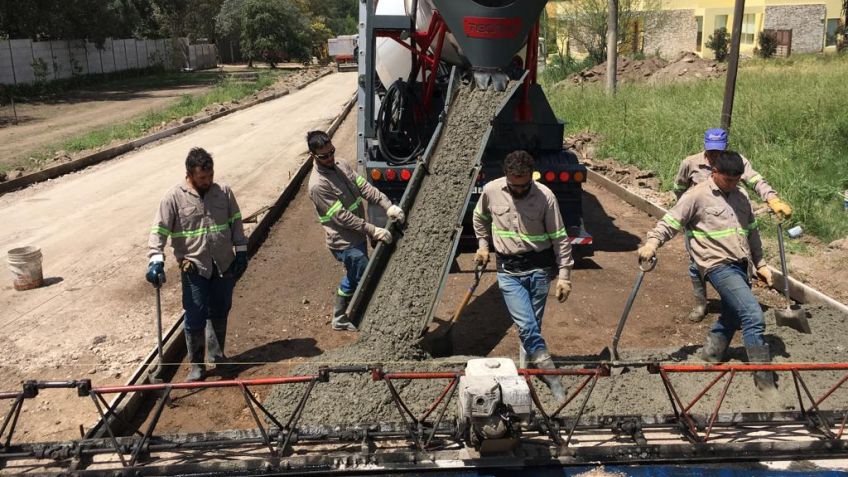 Avanzan obras de infraestructura vial en varios frentes