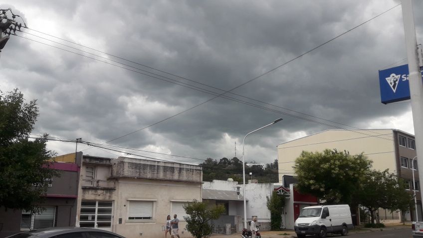 La ciudad en "alerta amarilla" por vientos con ráfagas