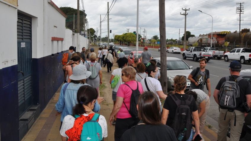 Se realizó la 2ª Caminata Cultural y Safari Fotográfico de Ferro y la Asamblea del Barrio de la Estación