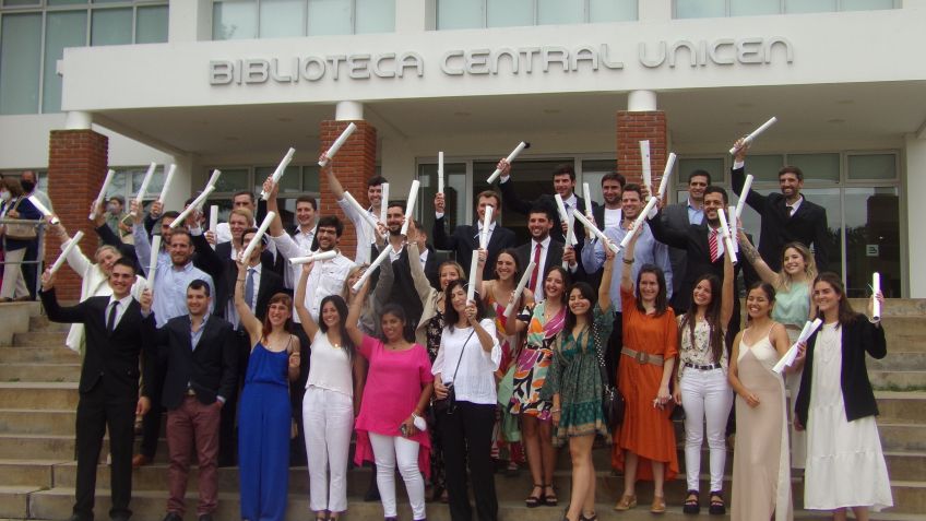 Unicen avanza con sus graduaciones en las sedes de Olavarría y Tandil